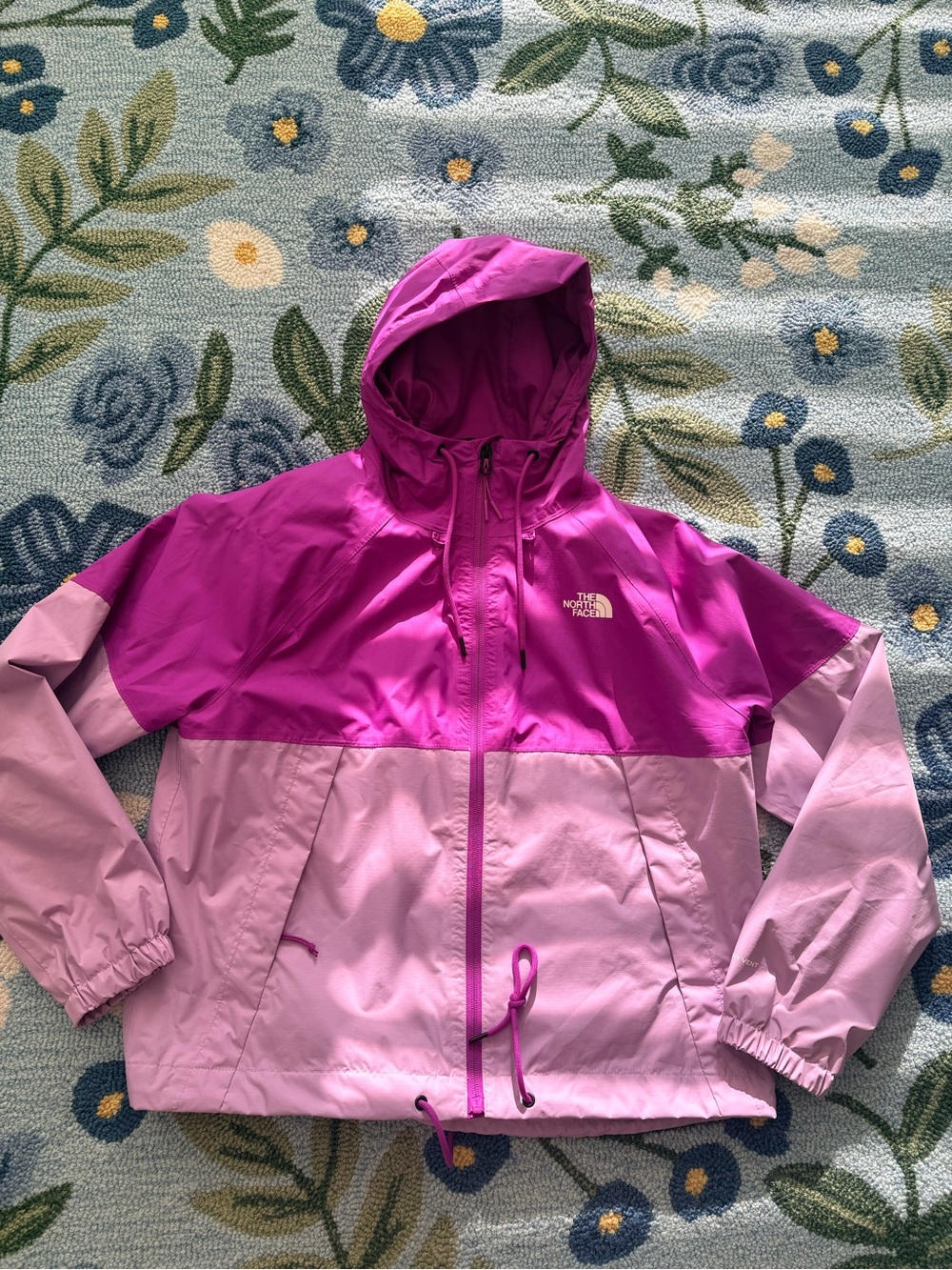 The North Face Women Two-Tone Pink Hooded Windbreaker Jacket